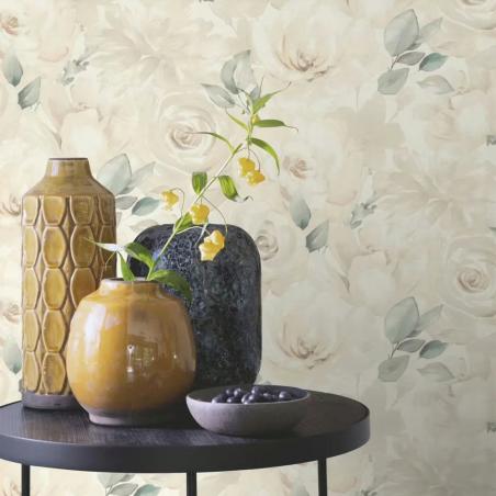 Tapeta 582321 delikatne róże kremowe kwiaty z zielonymi listkami