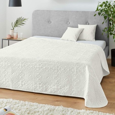 Narzuta na łóżko Ibena Nancy 1993-300 ecru