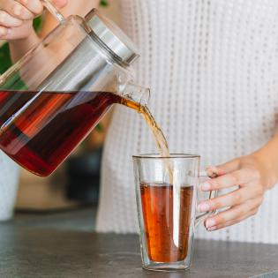 Zaparzacz do herbaty Vialli Design Diva 1500ml