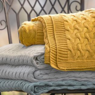 Koc Ibena Somero 1580-100 kremowy 150x200