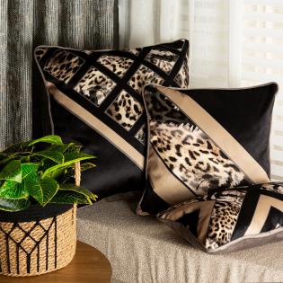 Poszewka dekoracyjna Eva 2 45x45cm z motywem zwierzęcym beżowo-czarna