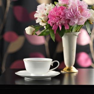 Villa Italia Denise Filiżanka ze spodkiem do herbaty 200ml biała ze złotą obwódką