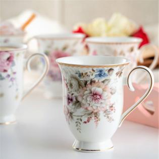 Villa Italia Isabelle Kubek porcelanowy 340ml kwiaty