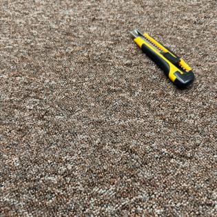 Wykładzina dywanowa obiektowa Turbo 9610 brązowa filc