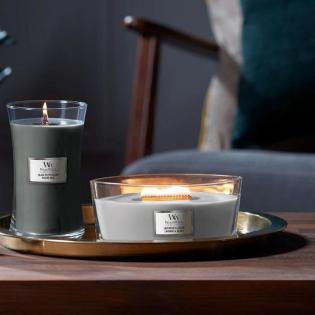 Woodwick Lavender and Cedar świeca zapachowa elipsa z drewnianym knotem