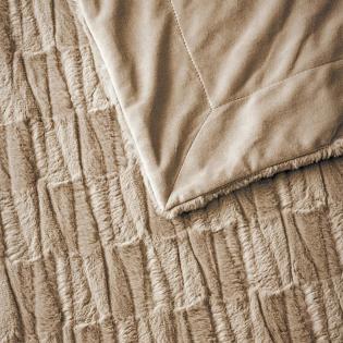 Koc futrzany Bugatti 3793-300 beżowy 150x200